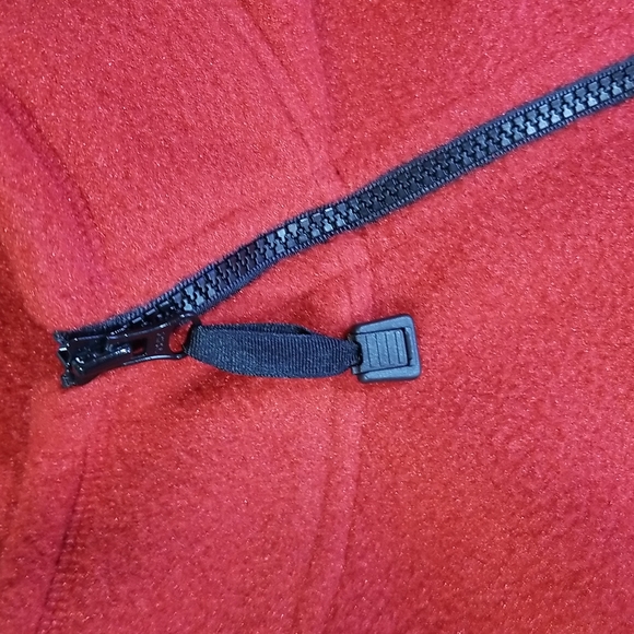 L.L. BEAN FACTORY STORE Red Half Zip Fleece Pullover Jacket - Zippered Pockets - Picture 6 of 11